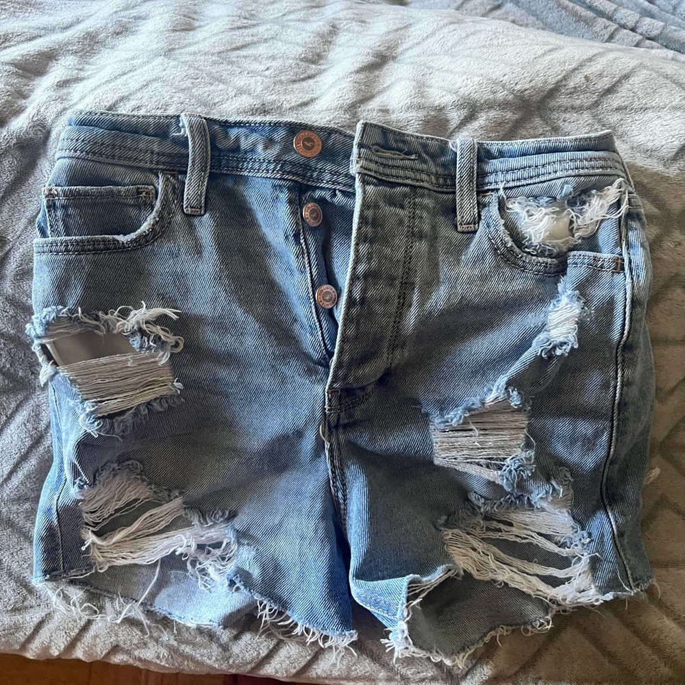 Hollister distressed Jean shorts
